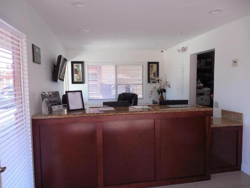 Howard Johnson Suites By Wyndham San Diego Chula Vista Bayft Exterior foto